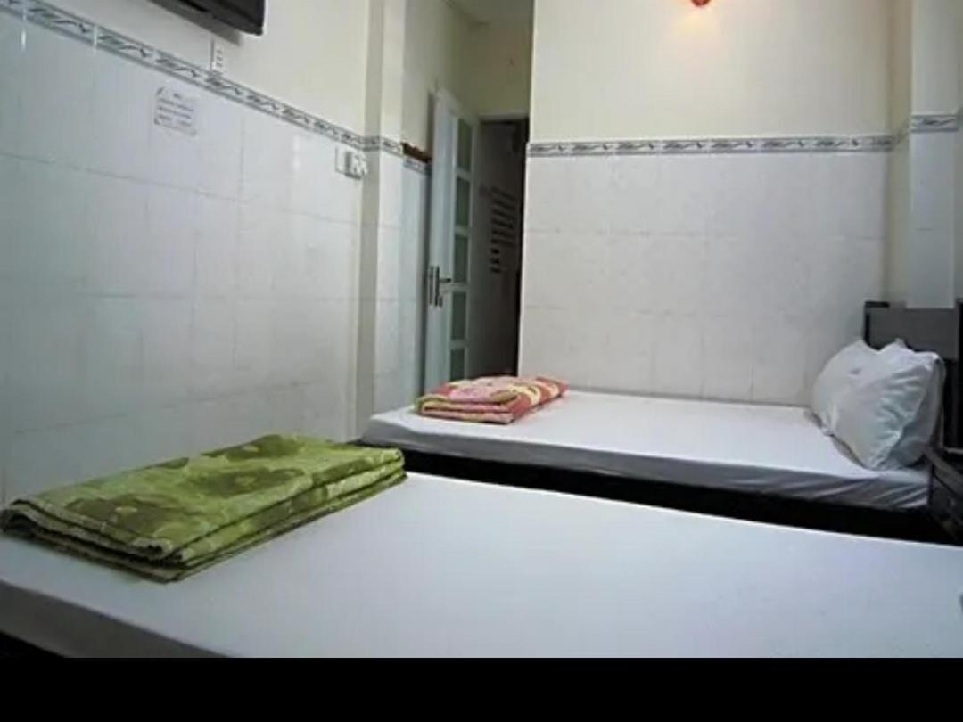 Thanh Guesthouse 2 Ho Chi Minh City Exterior photo